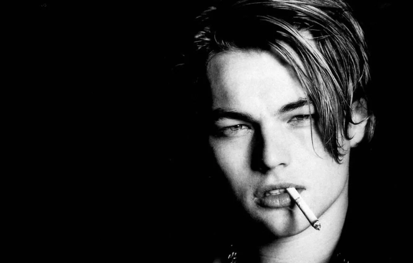 Photo wallpaper cigarette, Leonardo DiCaprio, Young