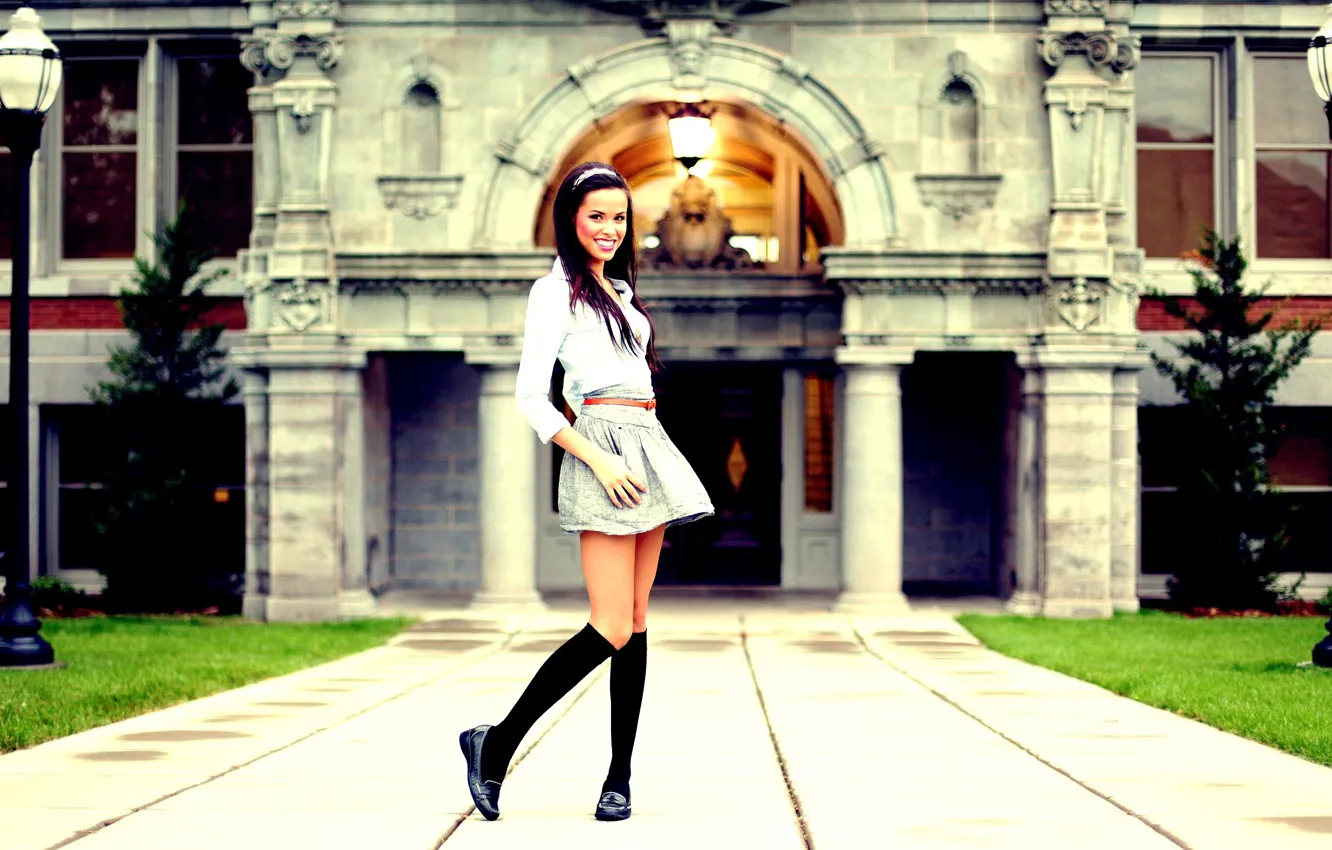 Photo wallpaper girl, model, brunette, Emily Valdez