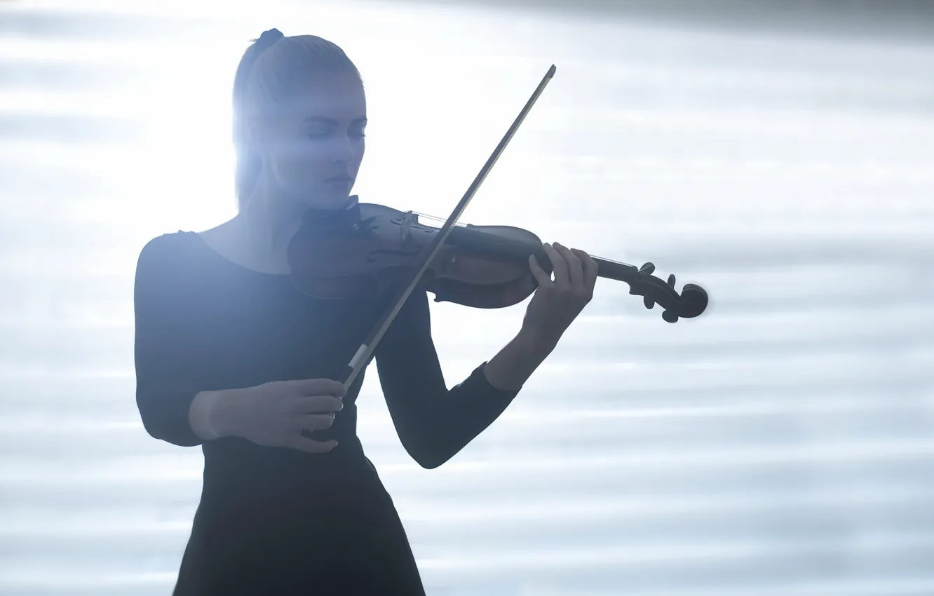 Photo wallpaper girl, light, music, violin