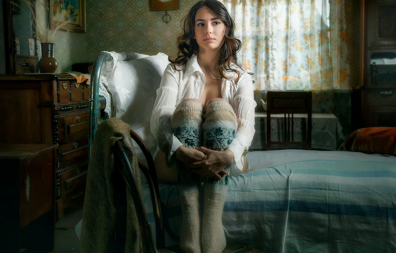 Photo wallpaper girl, pose, feet, bed, interior
