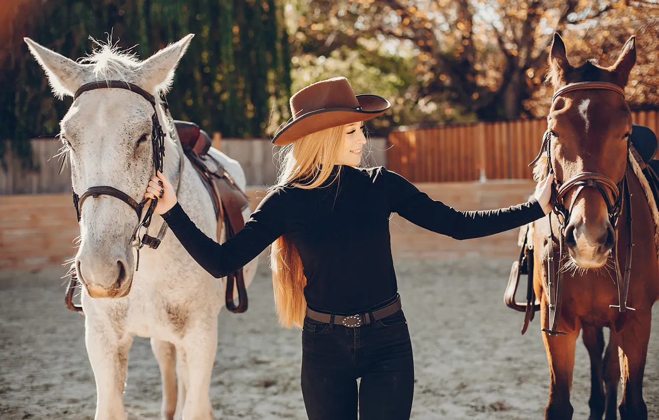 Photo wallpaper look, girl, light, trees, pose, smile, Park, horse