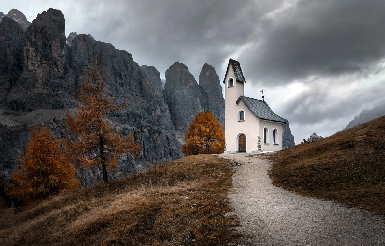 Photo wallpaper Italy, mountains, church, Dolomites