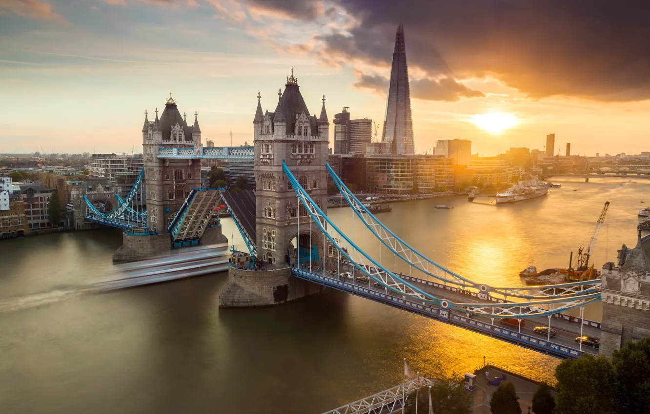 Photo wallpaper sunset, the city, river