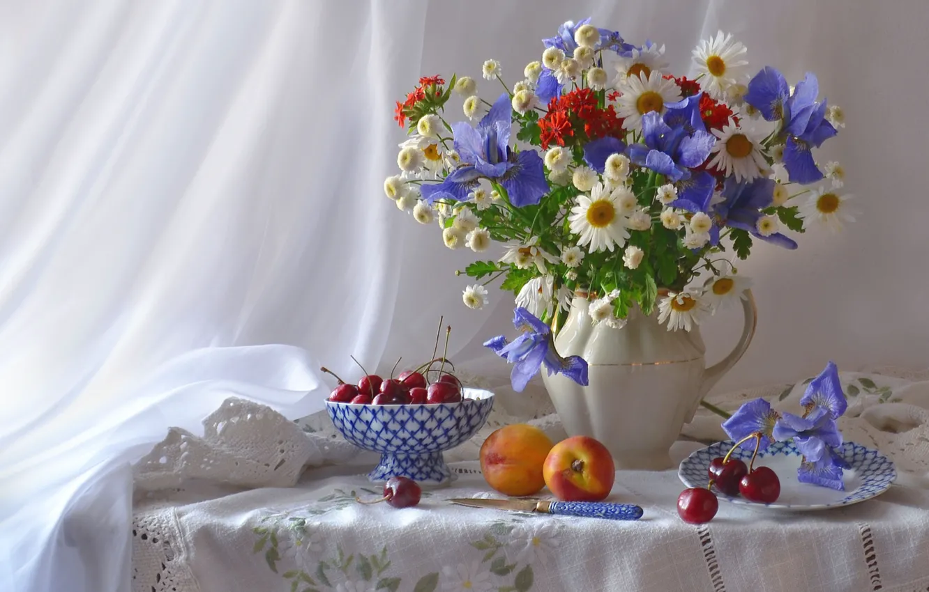 Photo wallpaper cherry, chamomile, bouquet, irises, nectarine