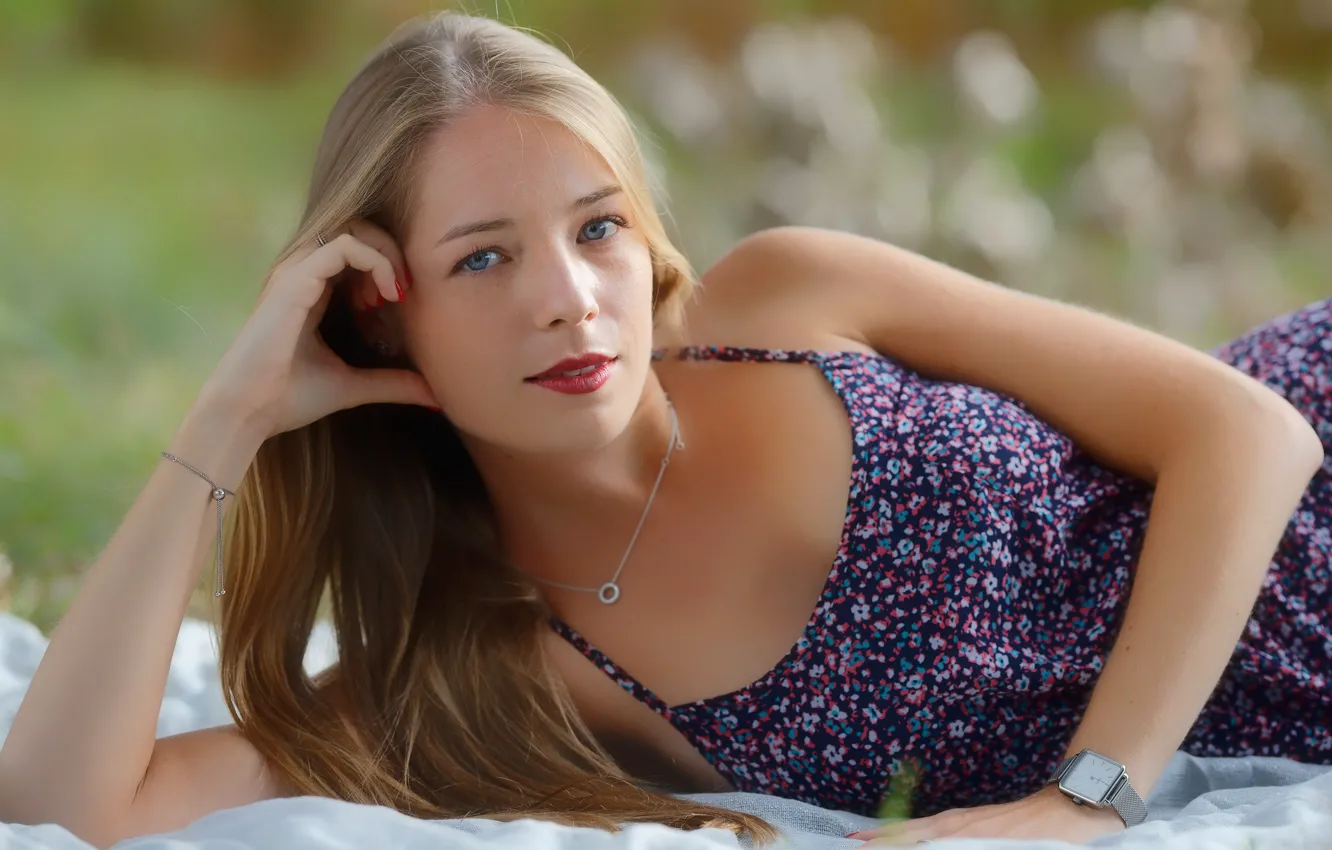 Photo wallpaper girl, portrait, Marie