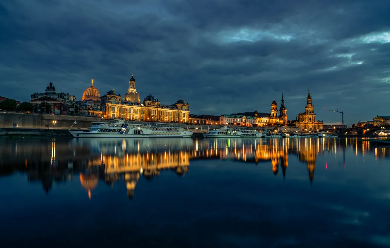 Photo wallpaper reflection, river, building, home, Germany, Dresden, pier, night city