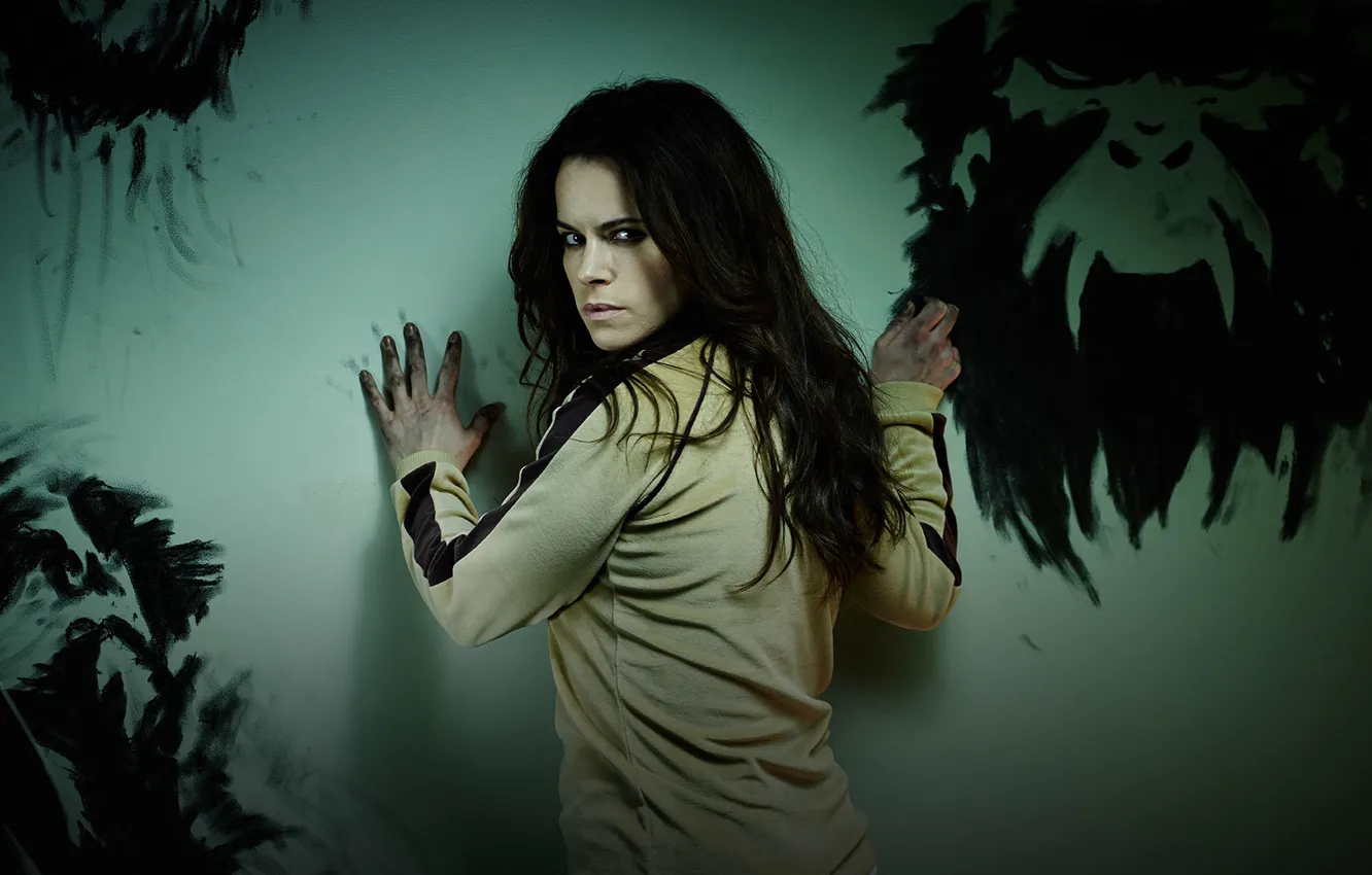 Photo wallpaper TV series, SyFy, Twelve Monkeys, Jennifer Goines, Emily Hampshire, 12 monkeys