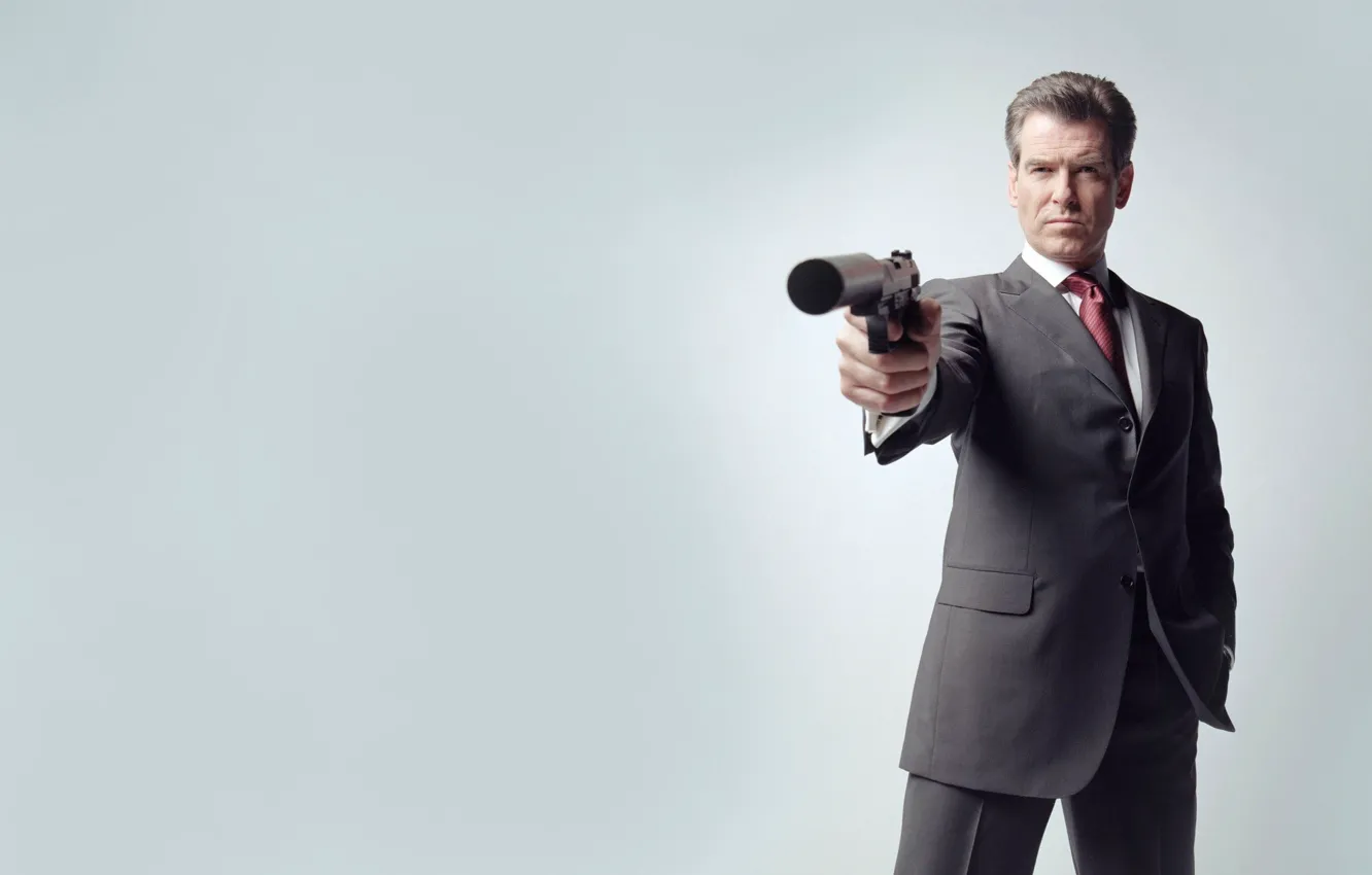 Photo wallpaper gun, James Bond, 007, James Bond, Pierce Brosnan, Pierce Brosnan