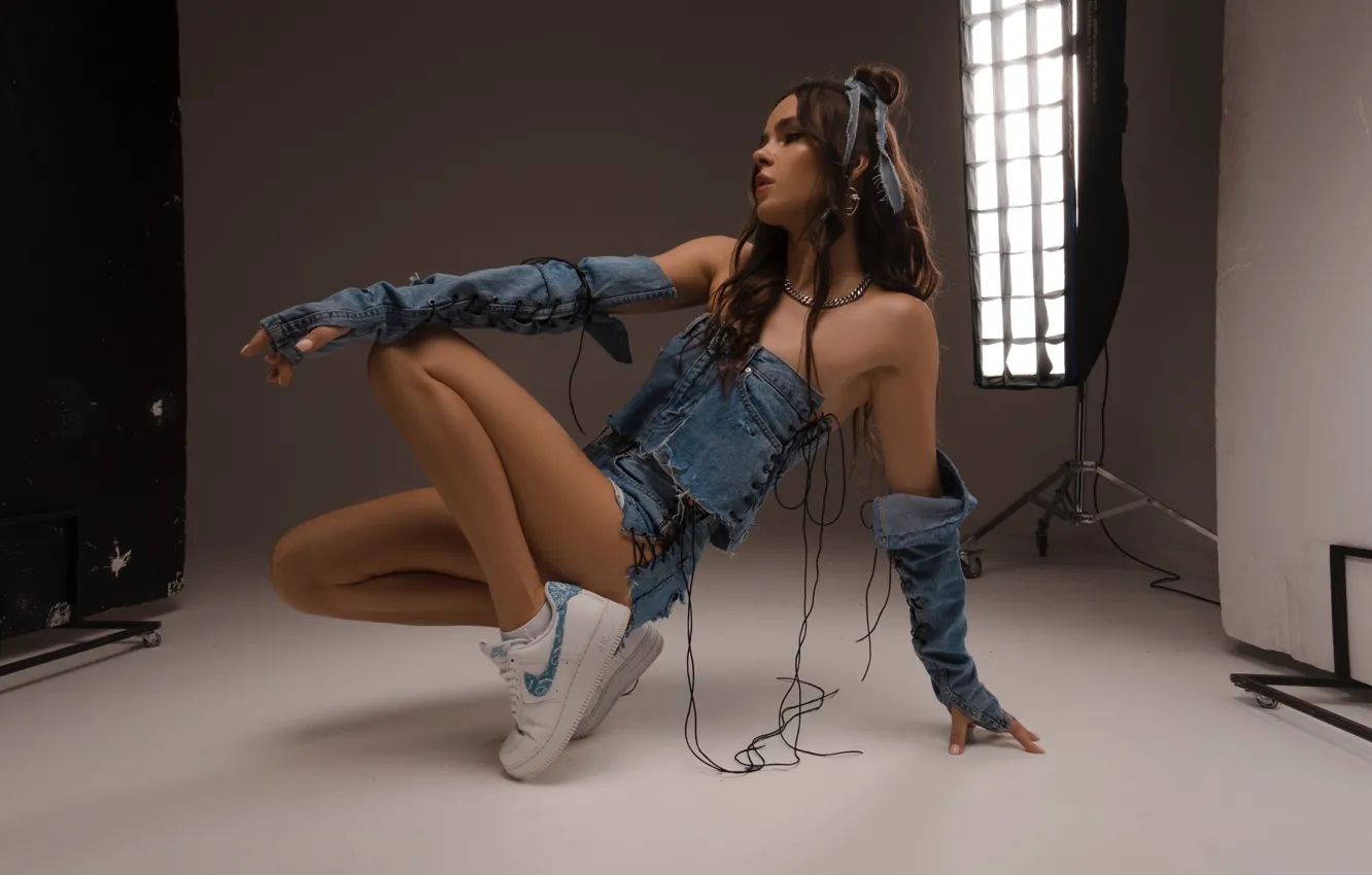 Photo wallpaper girl, pose, legs, sneakers, jeans, Andrey Zhukov, Nastya Negoda