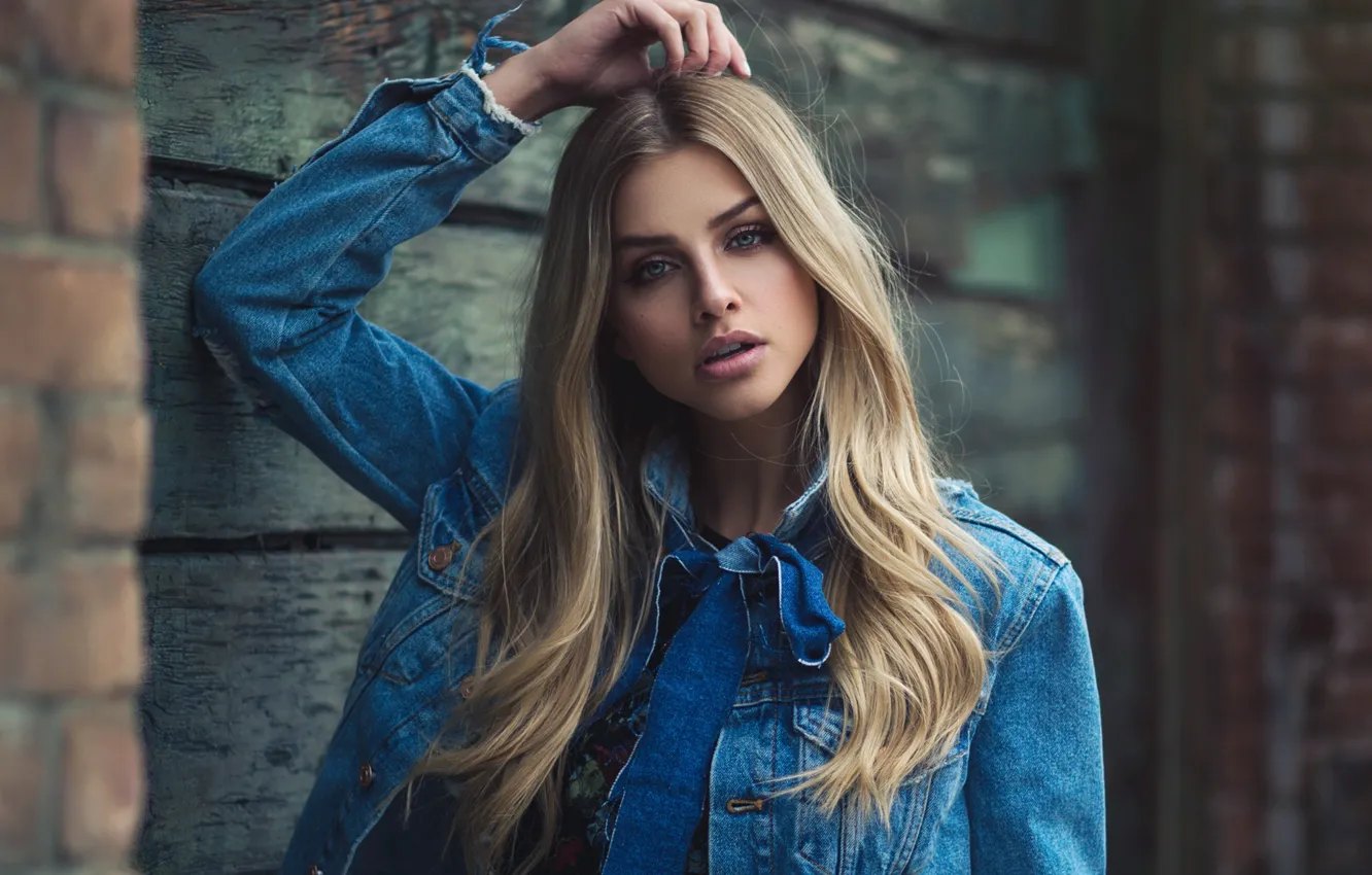 Photo wallpaper look, girl, portrait, beautiful, dzhinsovka, Marina Laswick