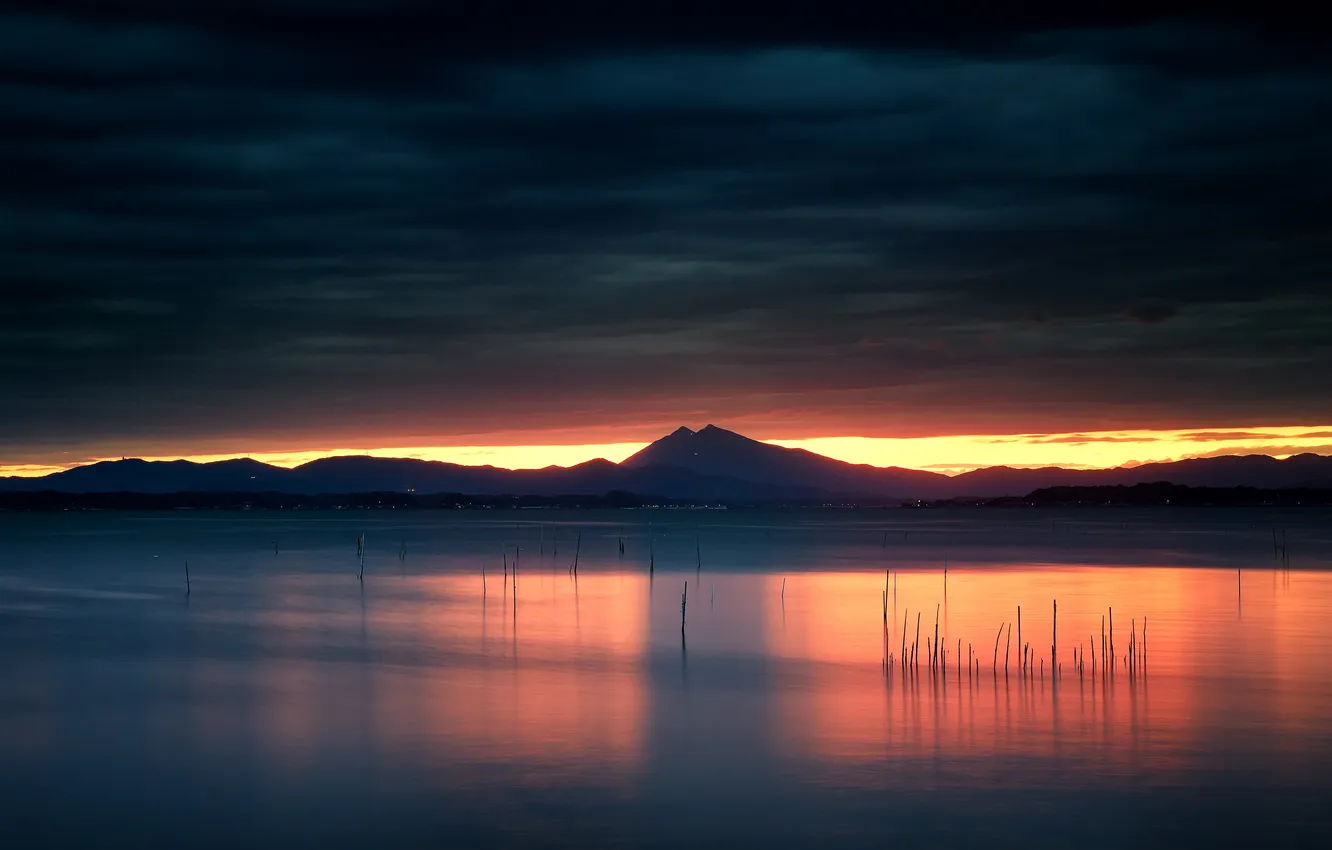 Photo wallpaper clouds, mountains, lake, reflection, hills, mirror, twilight