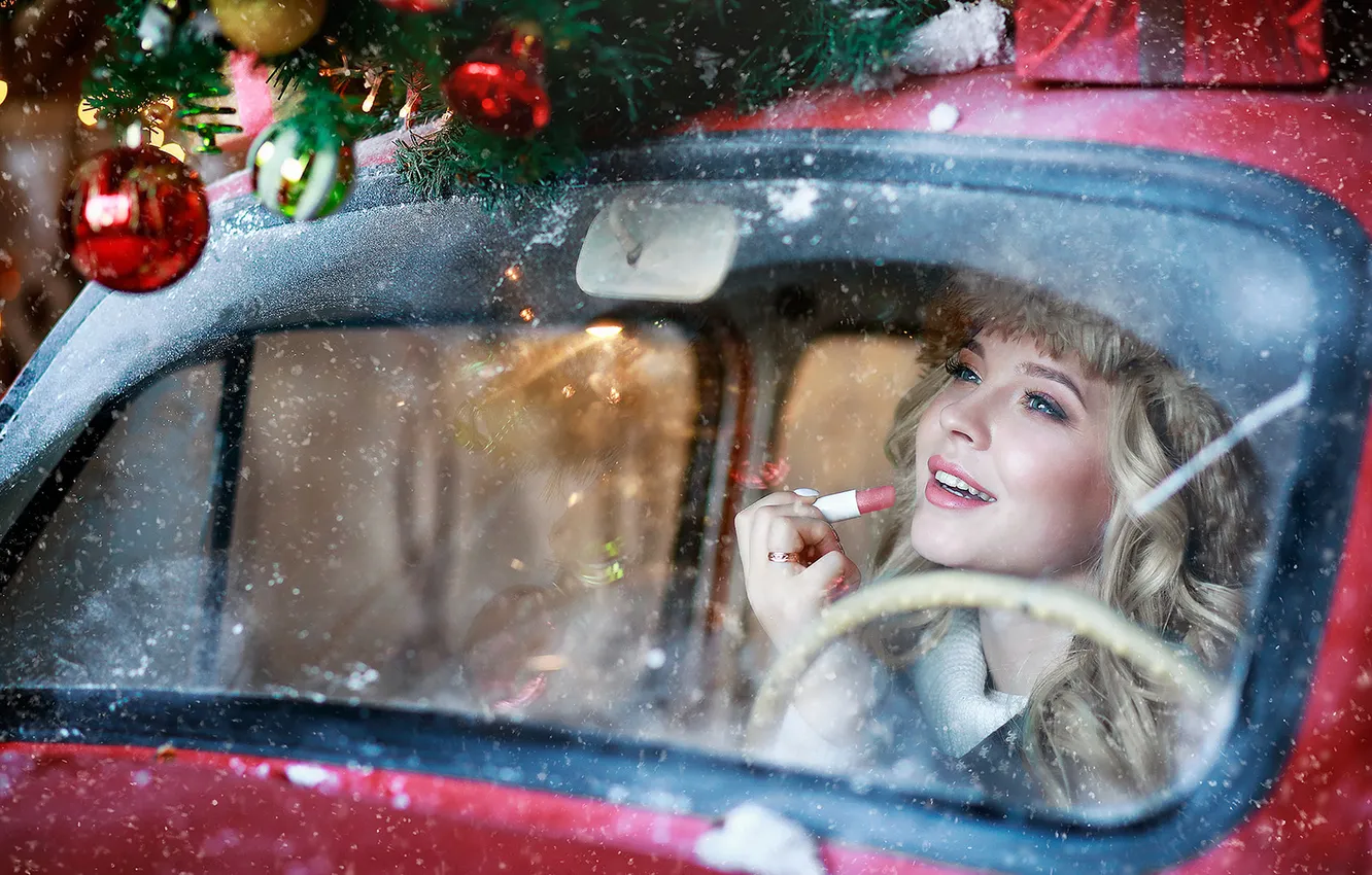 Photo wallpaper machine, glass, girl, mood, new year, lipstick, the wheel, Christmas