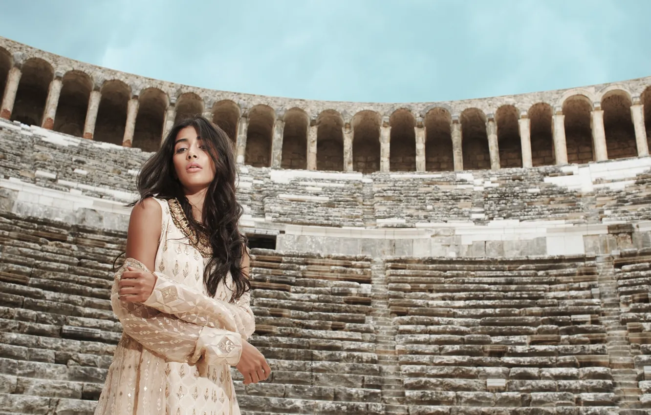 Photo wallpaper girl, fashion, model, beauty, pose, indian, actress, celebrity