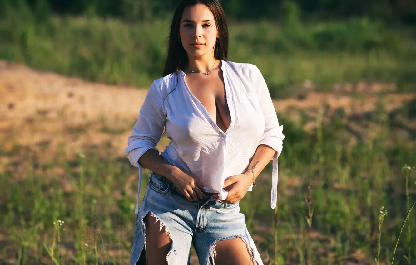 Photo wallpaper nature, model, tattoo, women, jeans, brunette, shirt, neckline