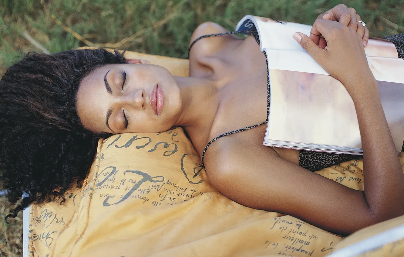 Photo wallpaper girl, sleeping, journal