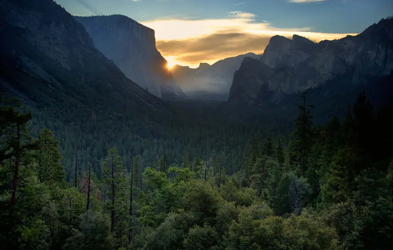 Photo wallpaper Yosemite Valley, Sunrise, The Captain, Haff Dome