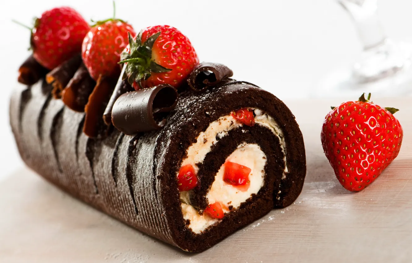 Photo wallpaper strawberry, dessert, roll