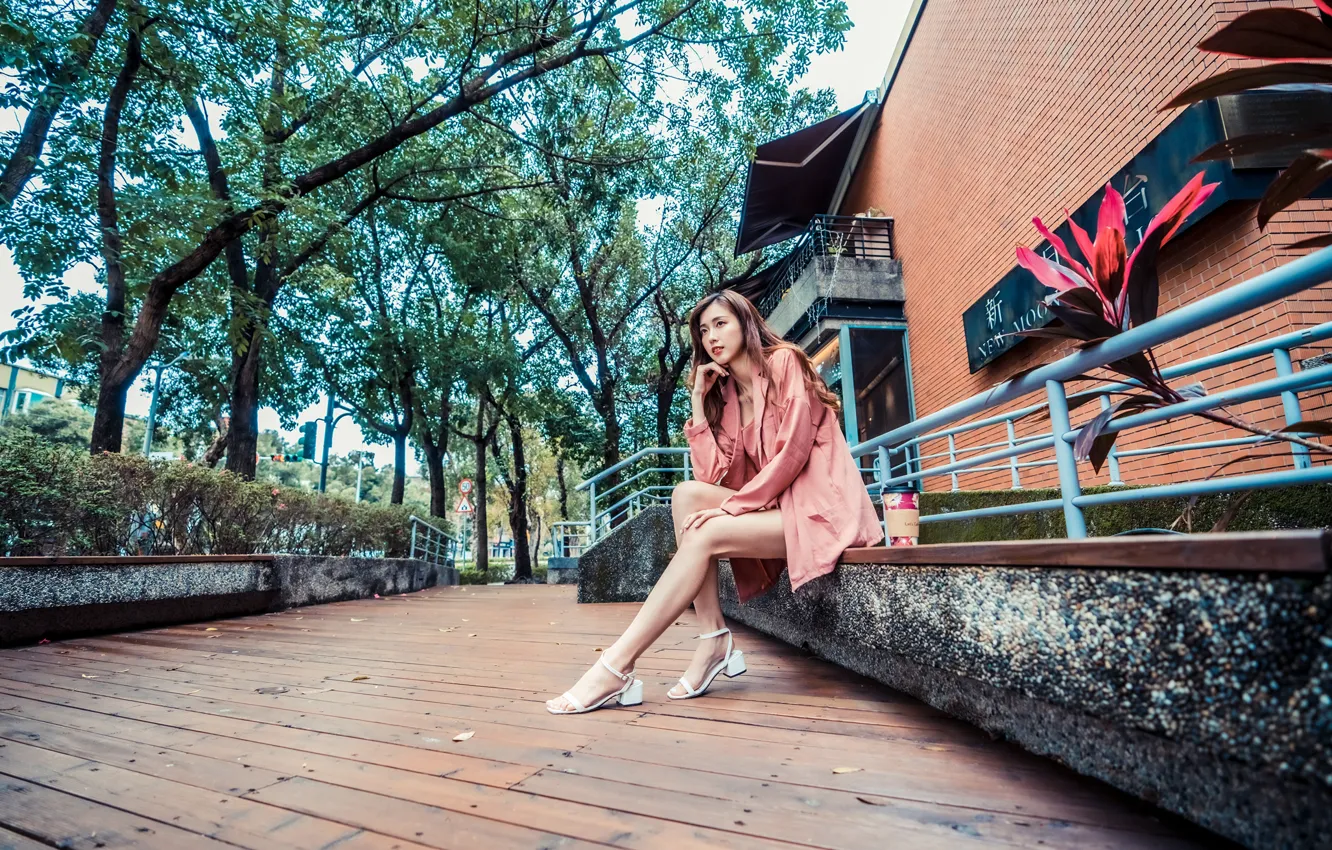 Photo wallpaper trees, pose, model, portrait, makeup, figure, hairstyle, shirt