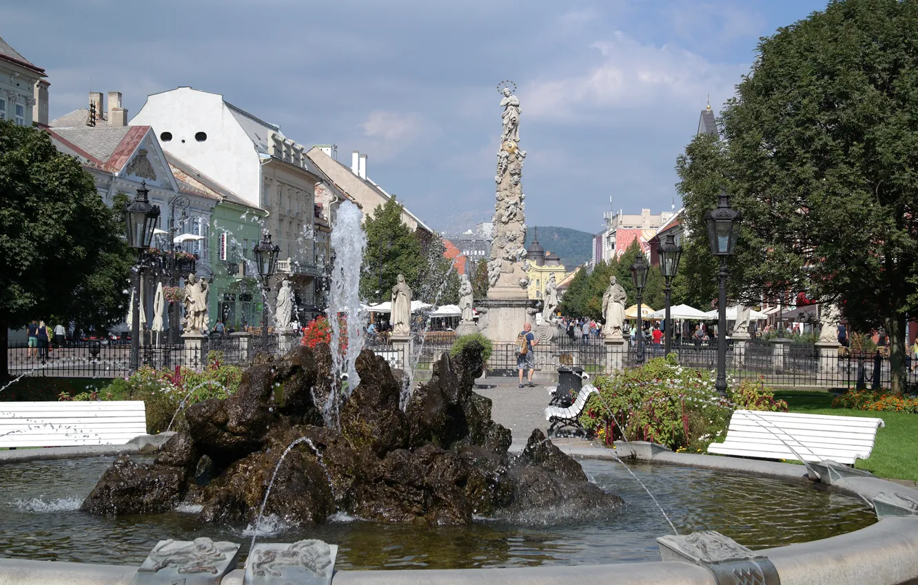 Photo wallpaper Park, home, fountain, Slovakia, the plague column, Kosice