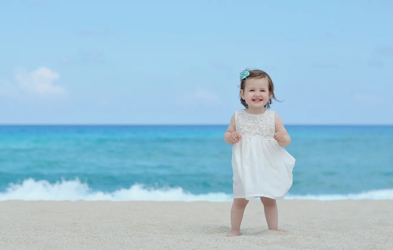 Photo wallpaper sand, sea, wave, beach, summer, the sky, children, smile