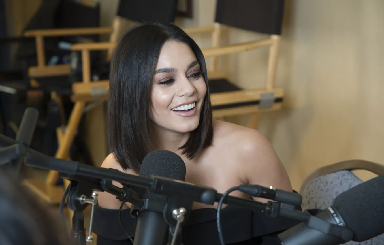 Photo wallpaper brunette, celebrity, Vanessa Hudgens