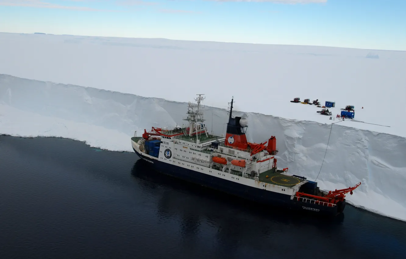 Photo wallpaper ship, station, glacier, Antarctica