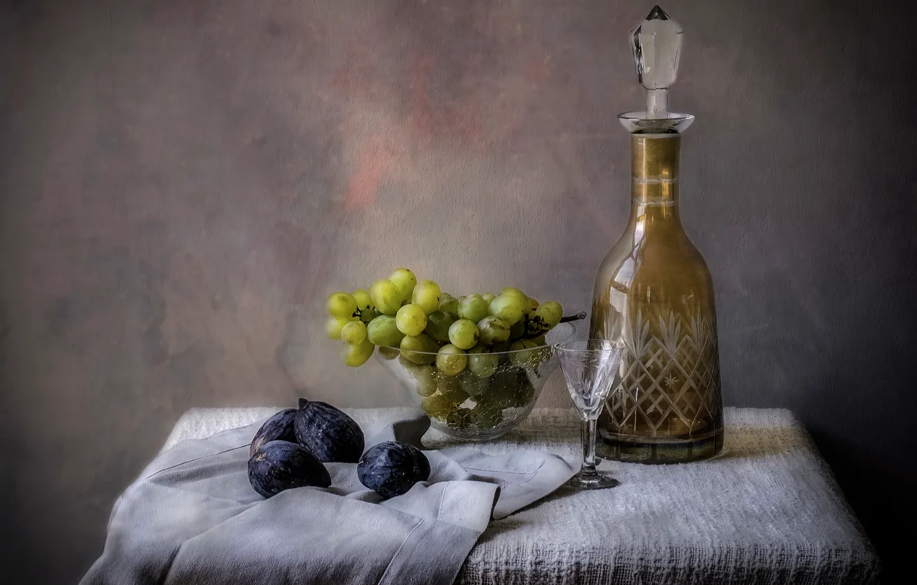 Photo wallpaper grapes, vase, still life, glass, decanter, figs