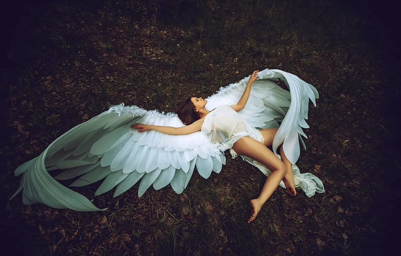 Photo wallpaper girl, sweetheart, wings, angel, figure, lies, legs, beautiful