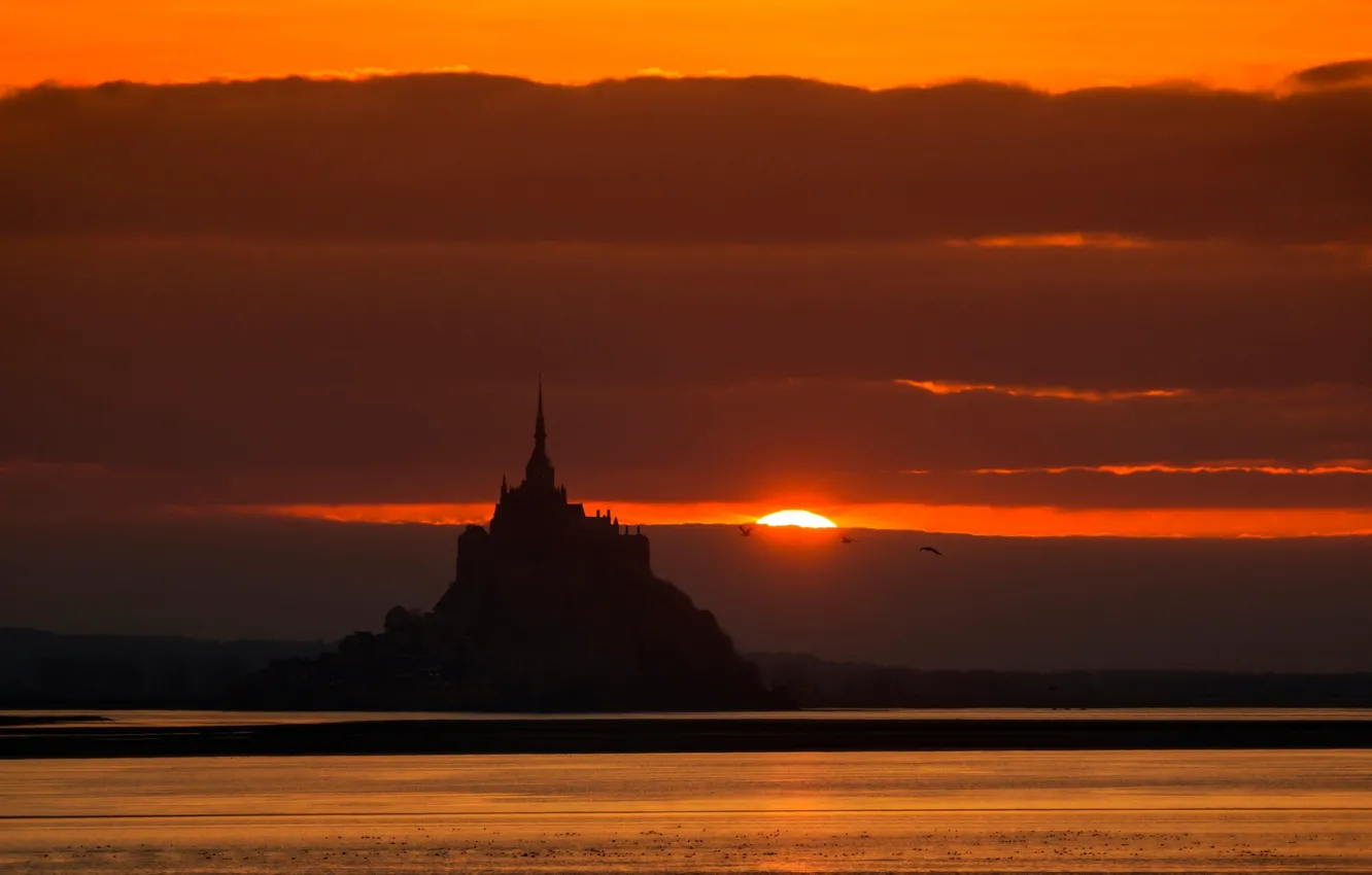 Photo wallpaper the sky, clouds, sunset, castle, France, Normandy, Mont-Saint-Michel