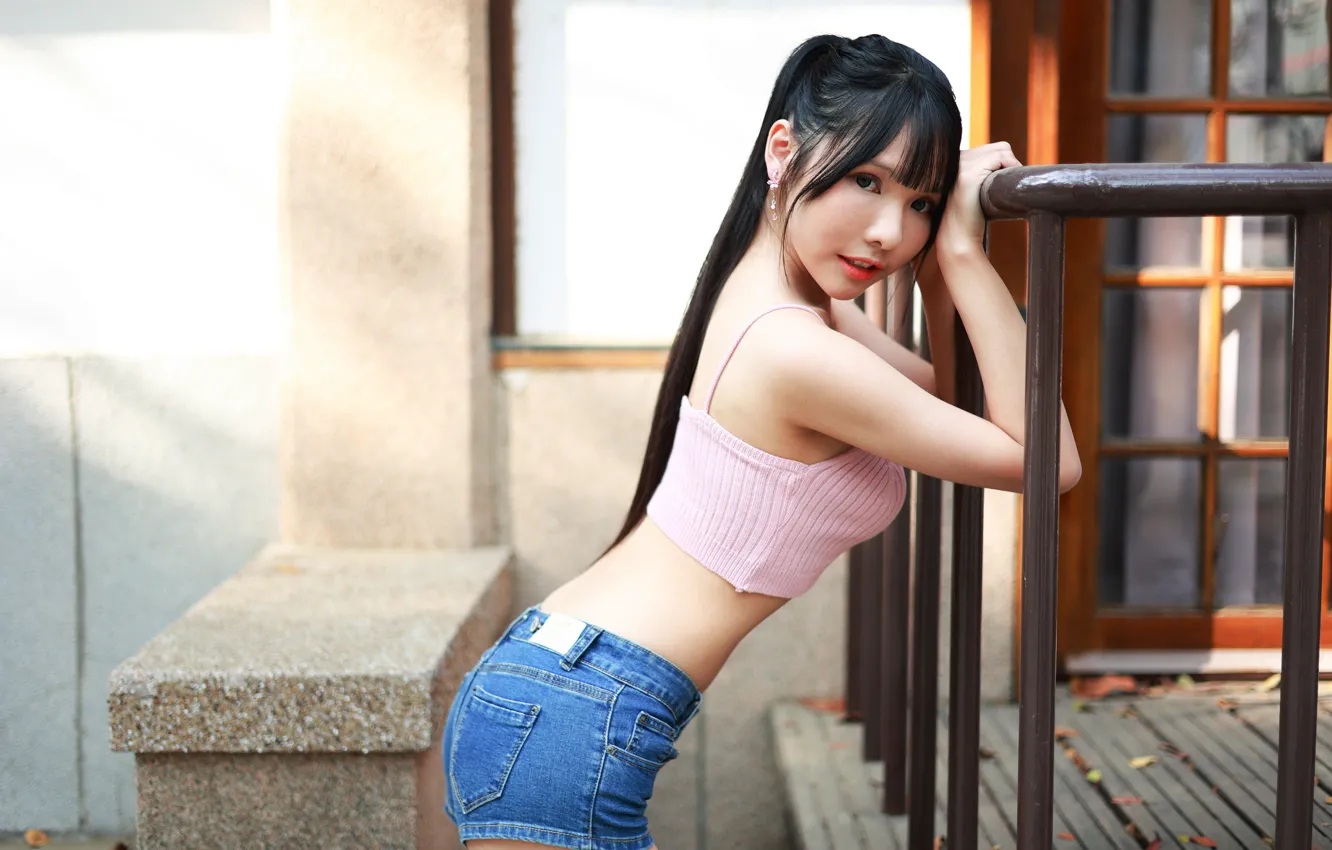 Photo wallpaper look, shorts, Mike, Asian