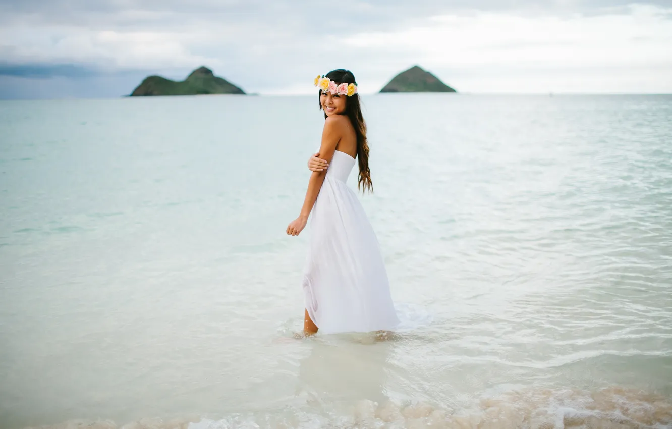 Photo wallpaper beach, smile, horizon, the bride, hair, wedding dress, Islands, a crown of flowers