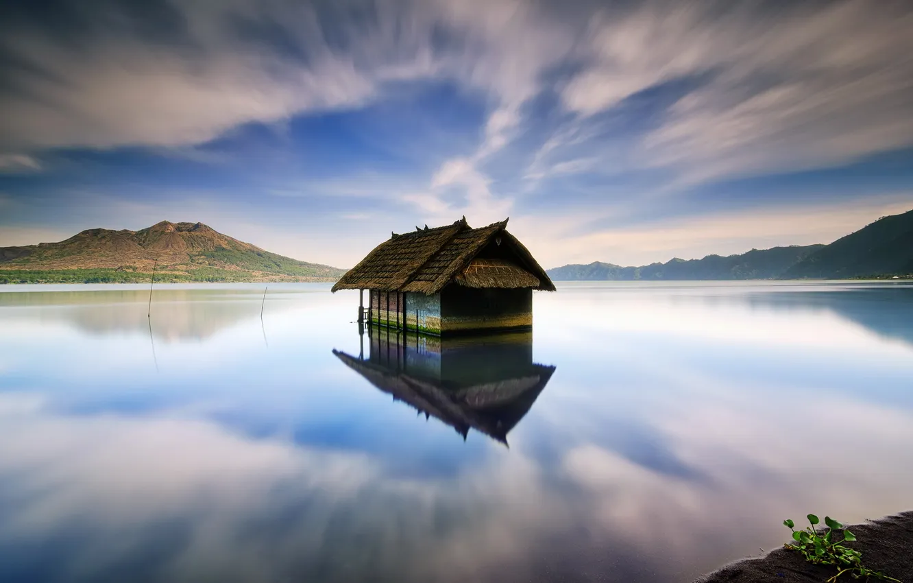 Photo wallpaper Bali - Indonesia, Batur Lake, Lake House