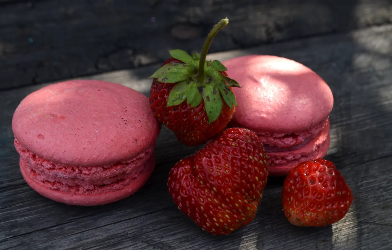 Photo wallpaper berry, cookies, strawberry, berry, strawberry, cookies, macaroon, macaroon