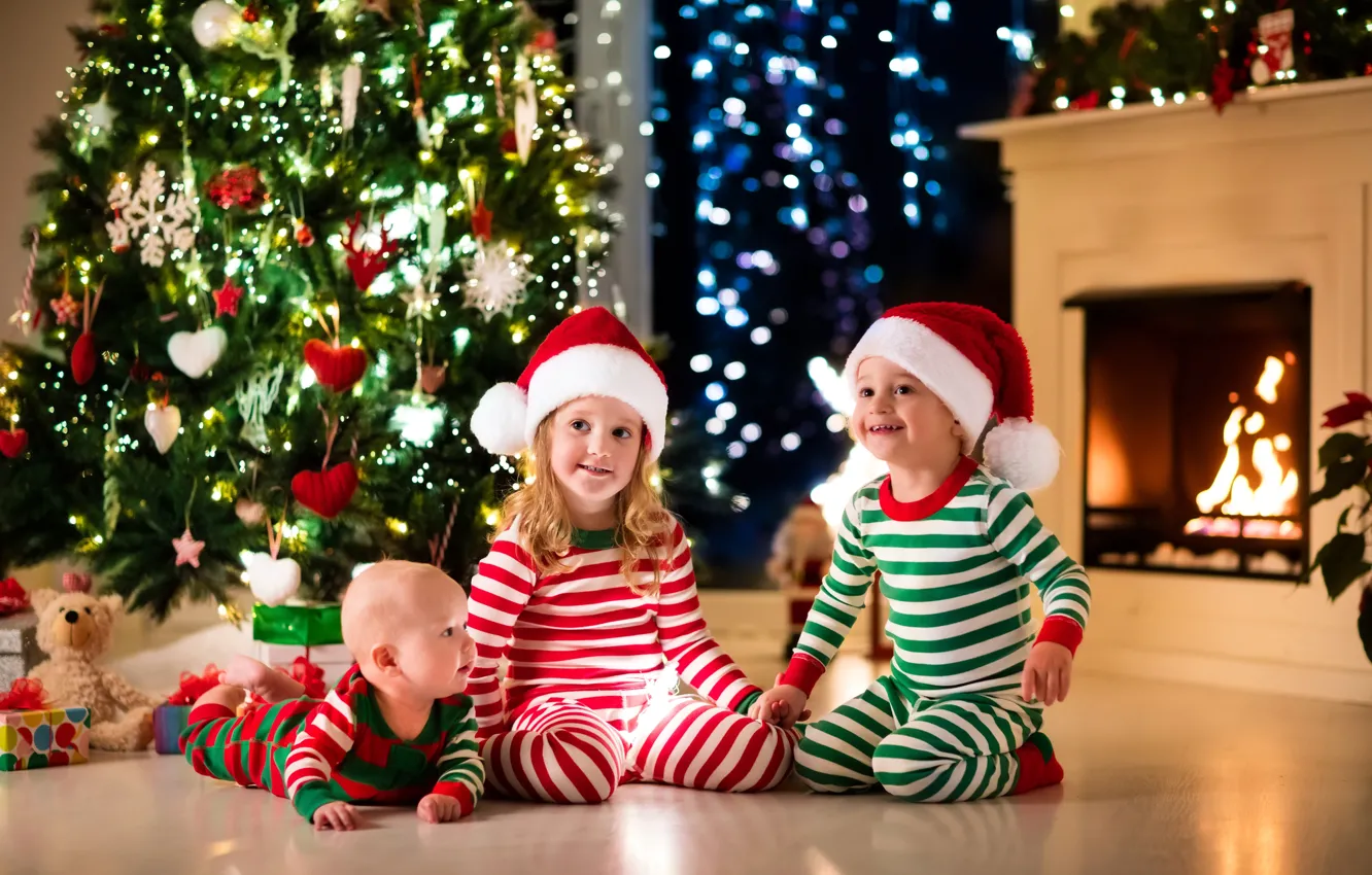 Photo wallpaper children, smile, hat, toys, tree, Christmas, New year, fireplace