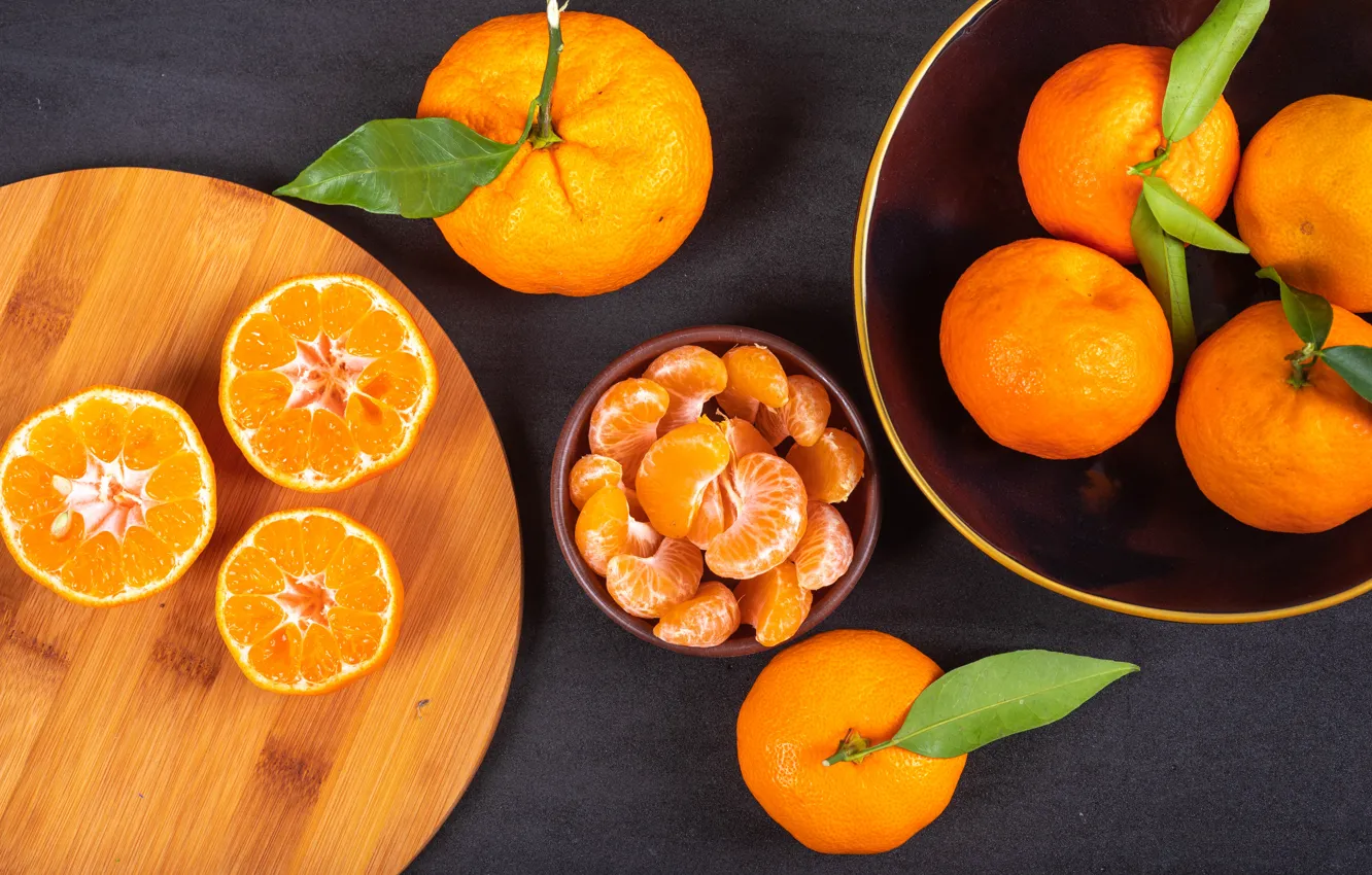 Photo wallpaper leaves, the dark background, orange, citrus, bowl, halves, slices, tray