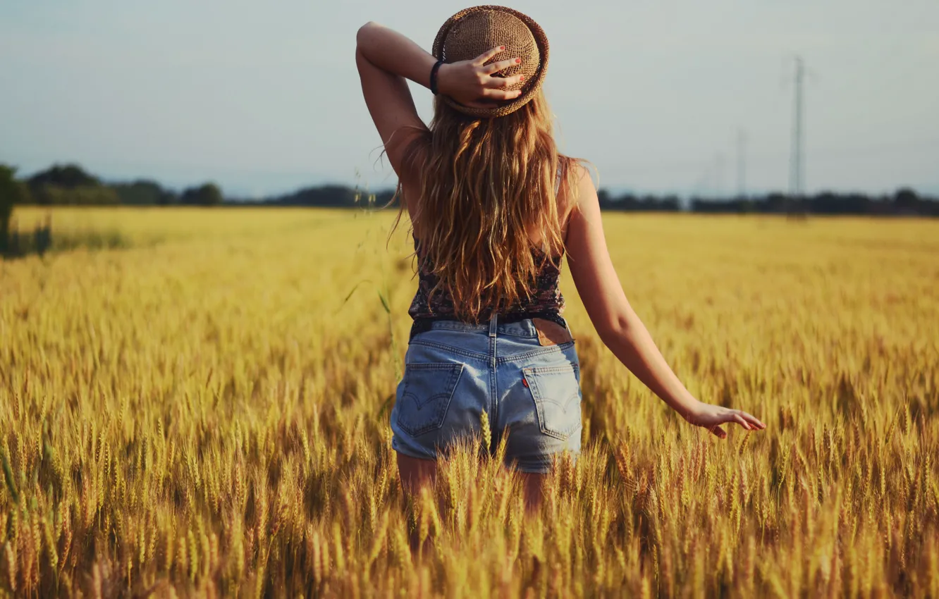 Photo wallpaper field, ago, hair, hat, field, hat, hair, back