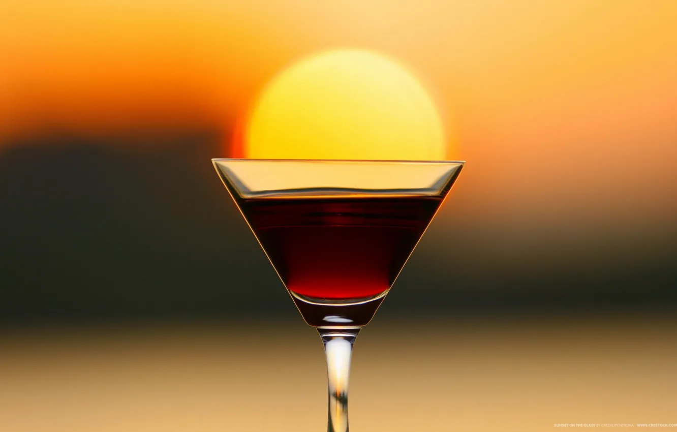 Photo wallpaper the sun, glass, drink