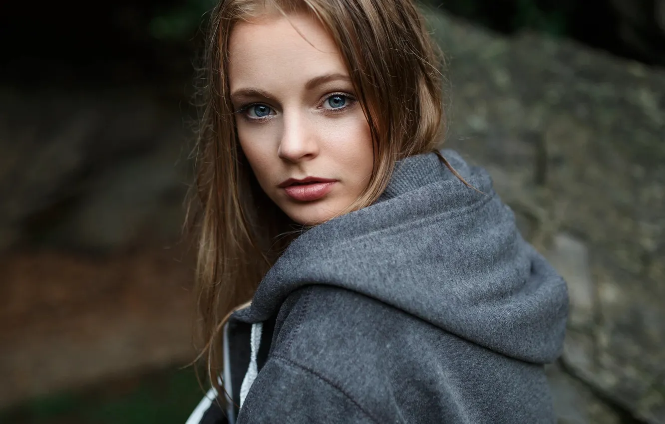 Photo wallpaper look, model, portrait, makeup, hairstyle, hood, brown hair, jacket