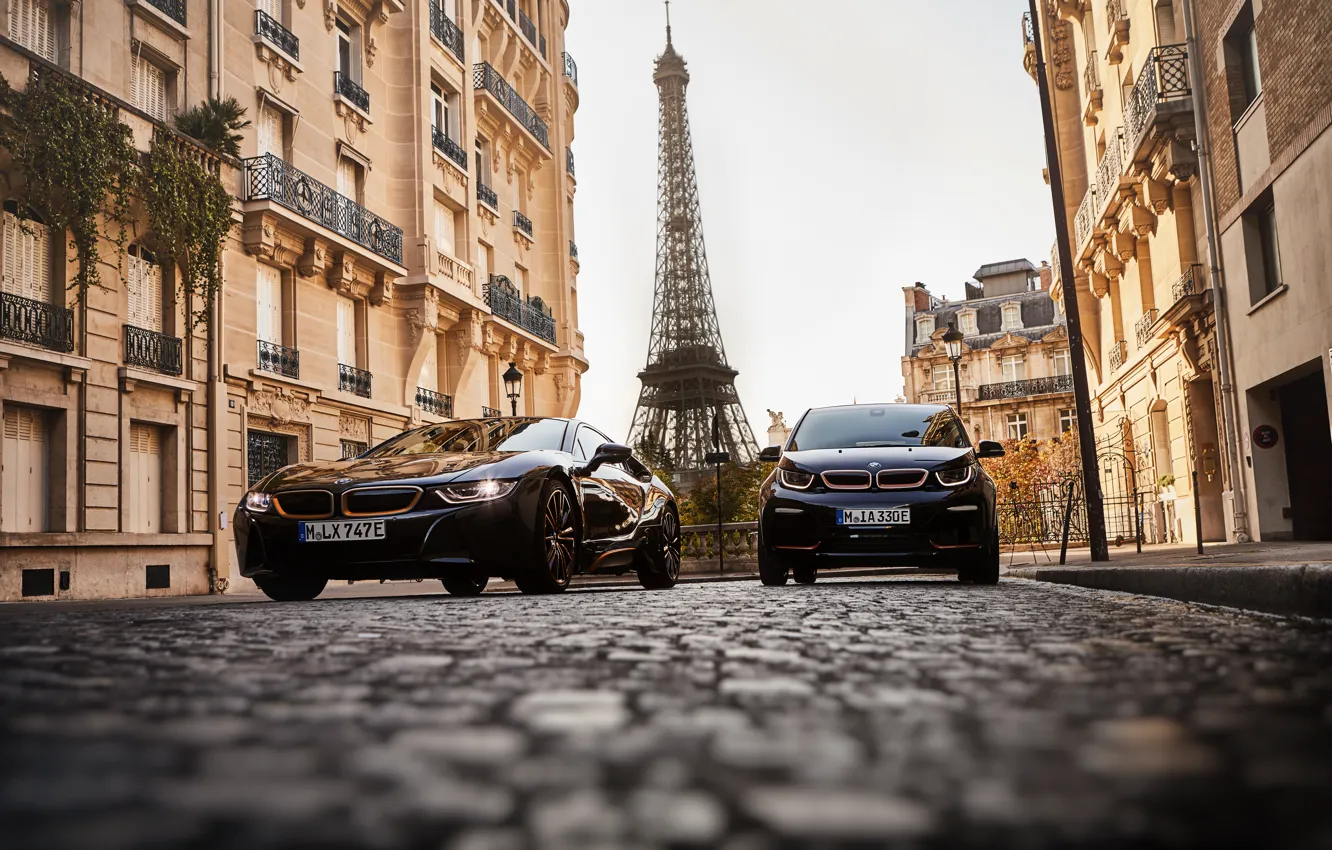 Photo wallpaper France, Paris, BMW, pair, Eiffel tower, Coupe, BMW i3, BMW i8