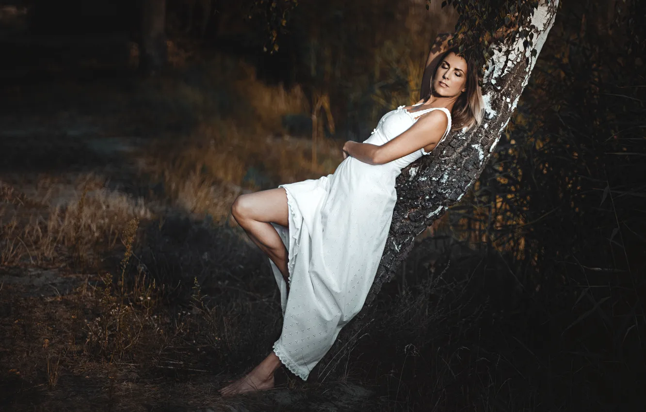 Photo wallpaper girl, trees, background