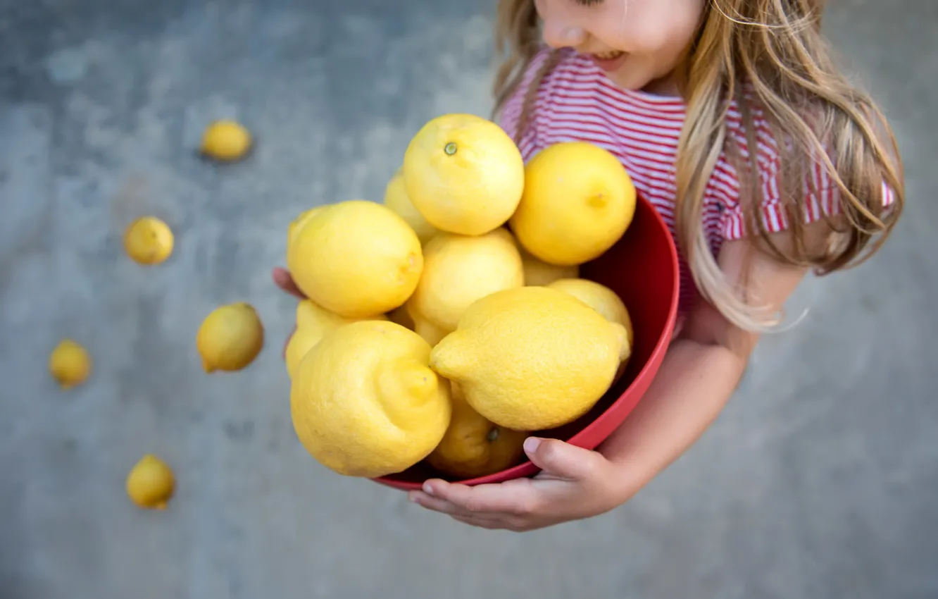Photo wallpaper girl, fruit, lemons