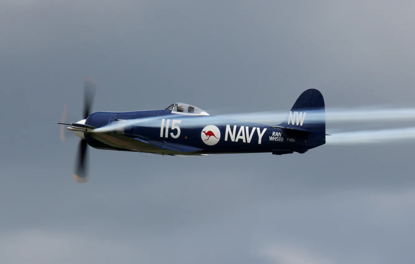 Photo wallpaper the sky, fighter-bomber, deck, WW2, The Royal Australian Navy, Hawker &quot;Sea Fury&quot; FB.Mk.11