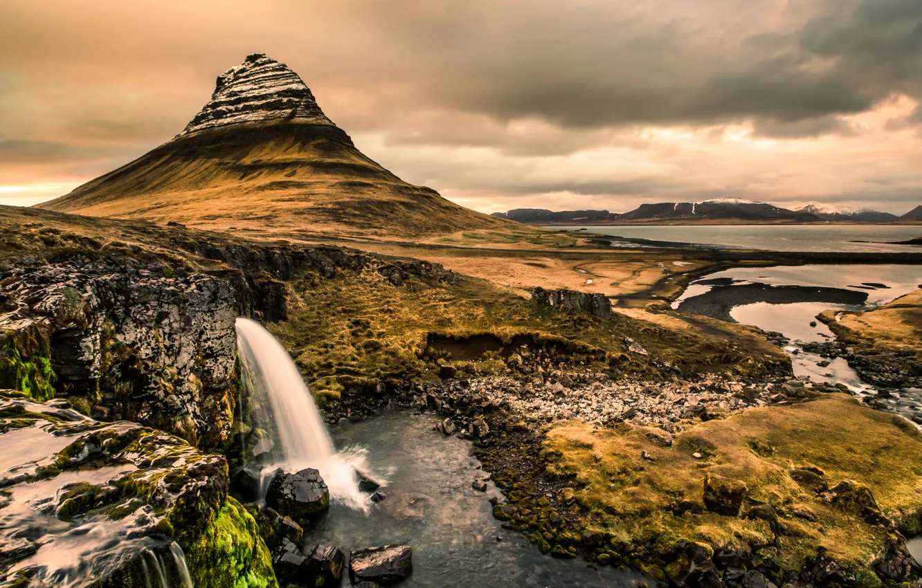 Photo wallpaper waterfall, Iceland, Kirkufel mountain