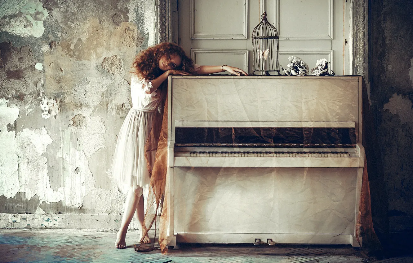 Photo wallpaper look, pose, wall, model, portrait, cell, makeup, dress