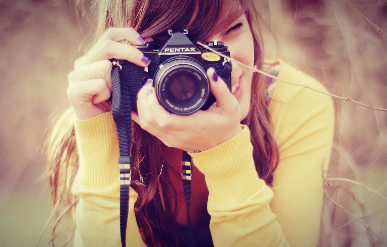 Photo wallpaper photographer, camera, brunette, Pentax, snap