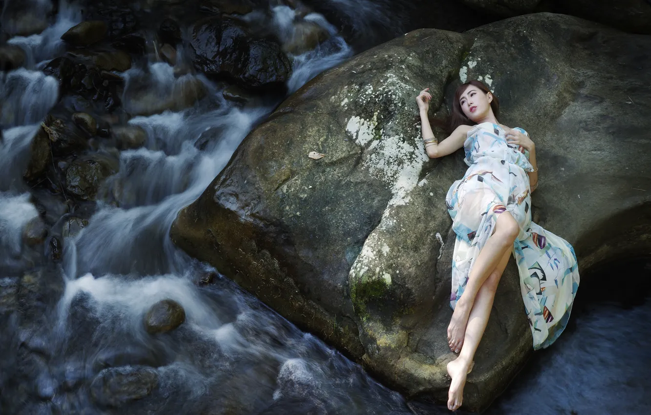 Photo wallpaper girl, river, stone