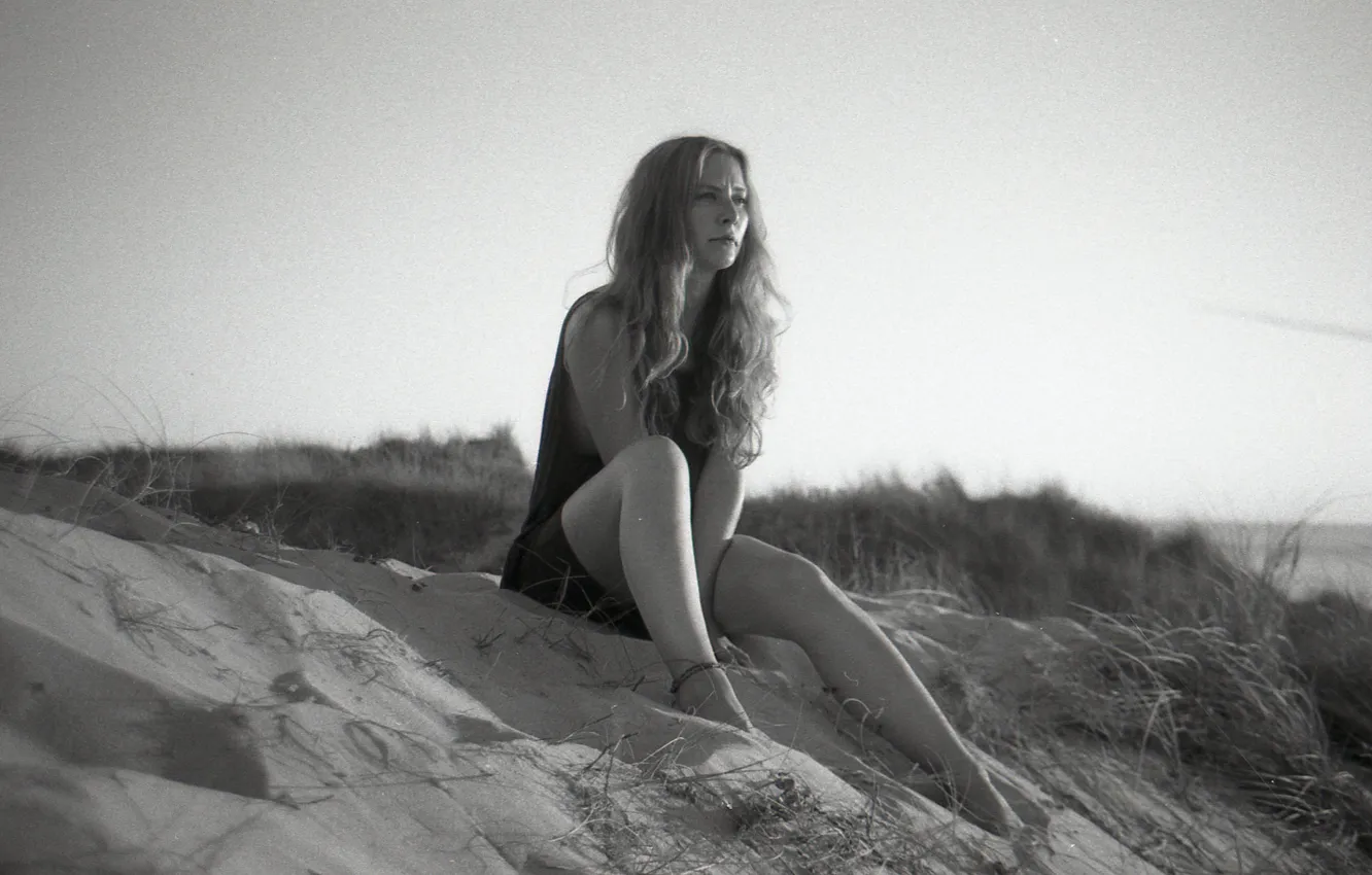 Photo wallpaper sunlight, shadow, hair, beach, woman