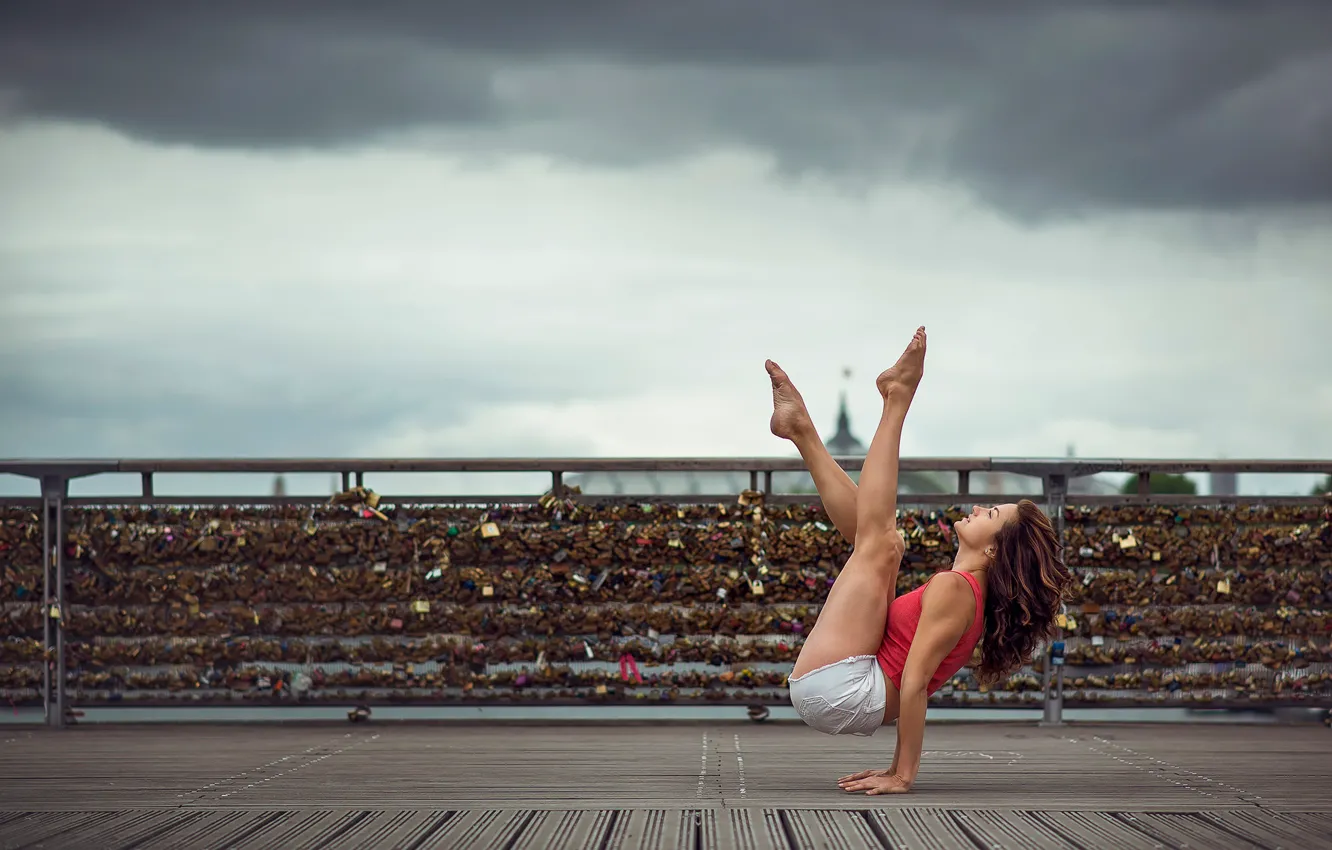 Photo wallpaper girl, shorts, dance, grace, legs, Emilie Caillon