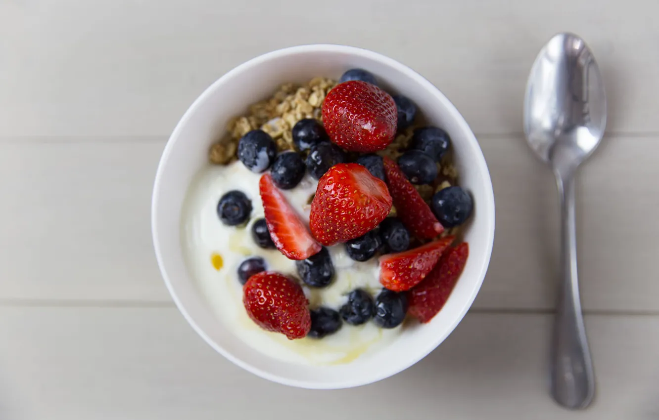 Photo wallpaper berries, table, Board, Breakfast, milk, blueberries, strawberry, spoon