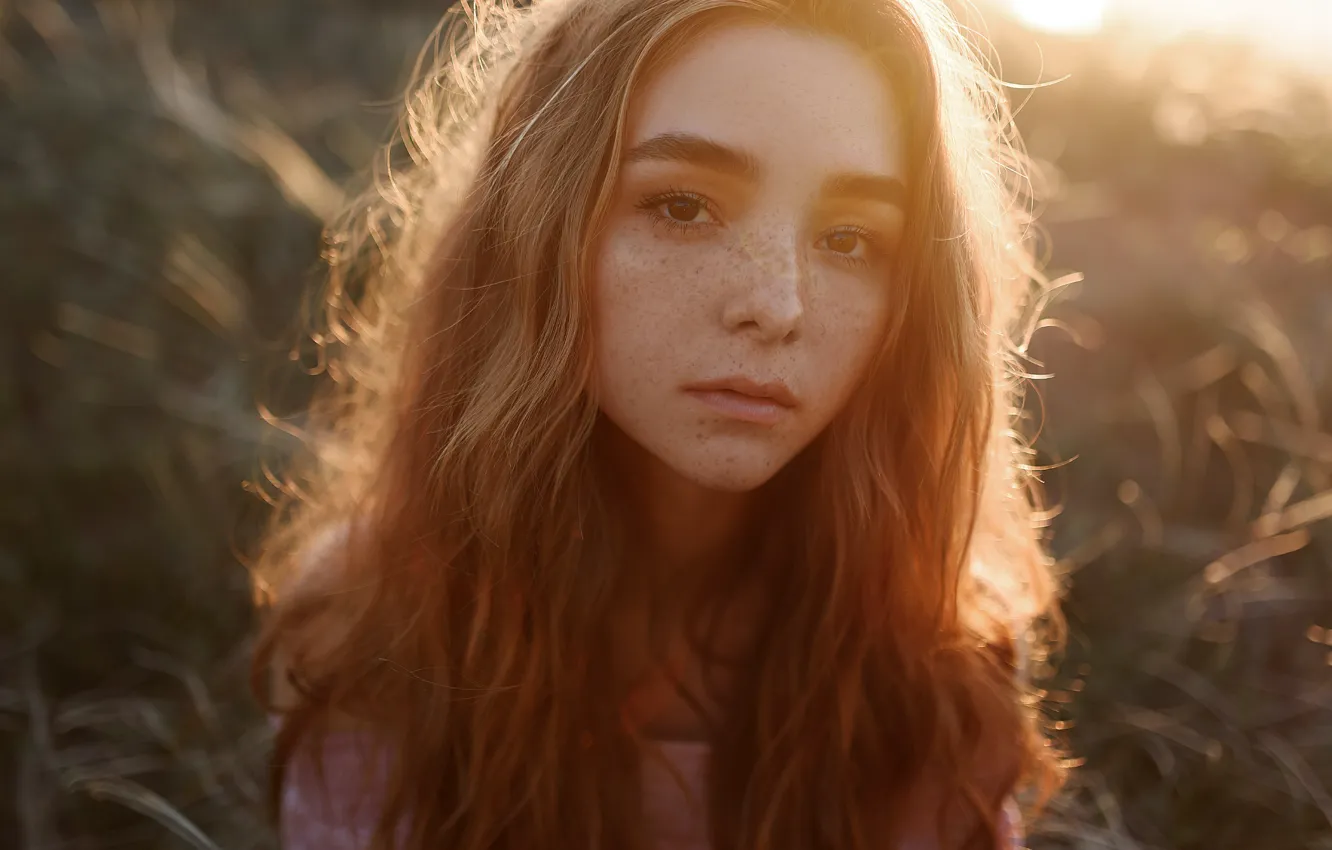 Photo wallpaper girl, long hair, brown eyes, photo, sunset, photographer, model, bokeh